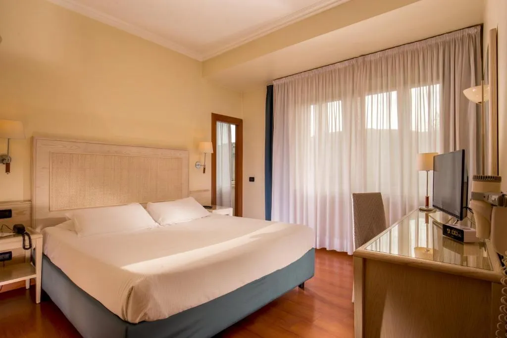 Exterior do Best Western Globus Hotel em Roma