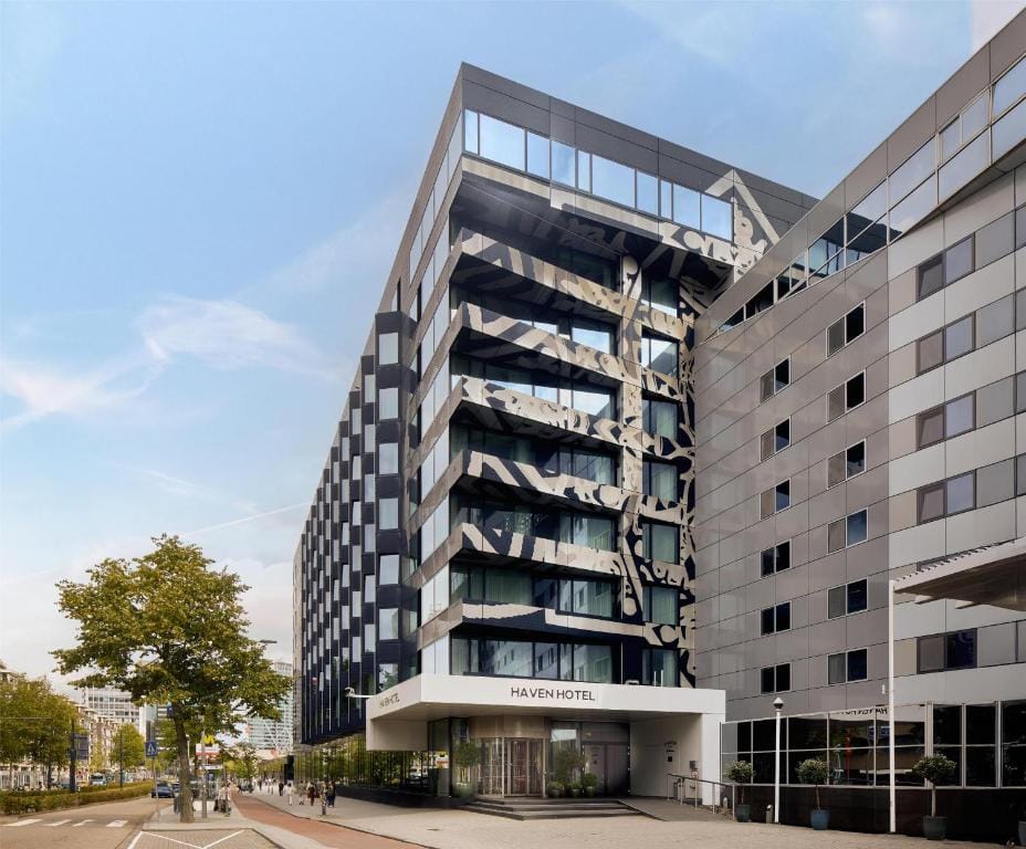 Haven Hotel Rotterdam, Curio Collection by Hilton - 5-star hotel in Rotterdam, Rotterdam - photo 1