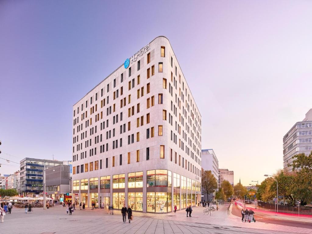 H2 Hotel Saarbrücken, Trademark by Wyndham - Hotel de 3 estrellas en Saarbrücken, Saarbrücken - photo 1