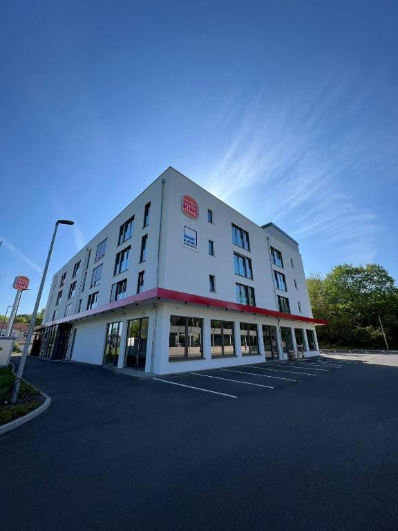 Smart & Stay Aparthotel Saarbrücken Süd - Self-Check-In - Free Parking - Hotel de null estrellas en Saarbrücken, Saarbrücken - photo 1