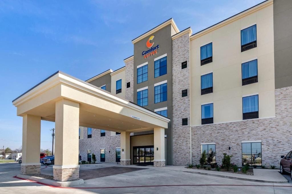 Comfort Suites San Antonio Ft Sam Houston-SAMMC Area - Hotel de 4 estrelas em San Antonio, San Antonio - photo 1