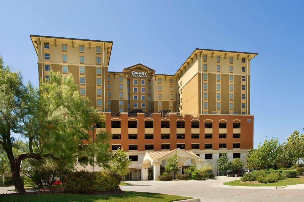 Drury Inn & Suites San Antonio Near La Cantera - 3-star hotel in San Antonio, San Antonio - photo 1