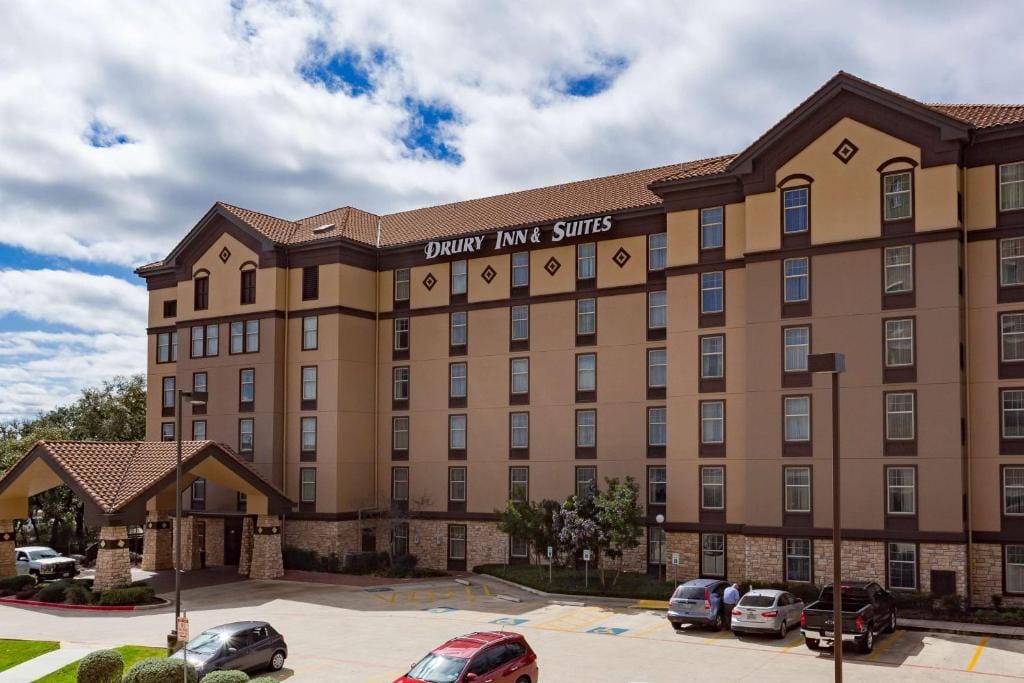 Drury Inn & Suites San Antonio North Stone Oak - 3-star hotel in San Antonio, San Antonio - photo 1