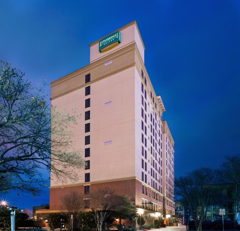 Staybridge Suites San Antonio Downtown Convention Center by IHG - 3-star hotel in San Antonio, San Antonio - photo 1