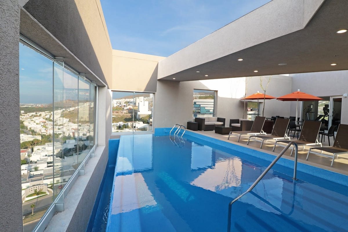 Staybridge Suites San Luis Potosi, an IHG Hotel - Hôtel 5 étoiles, San Luis Potosí, San Luis Potosí - photo 1