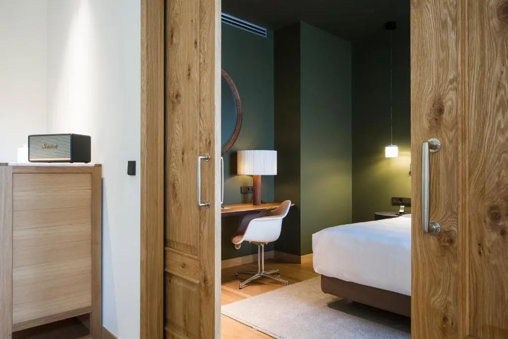 Hotel Arbaso - 4-star hotel in Donostia-San Sebastián, San Sebastián - photo 1