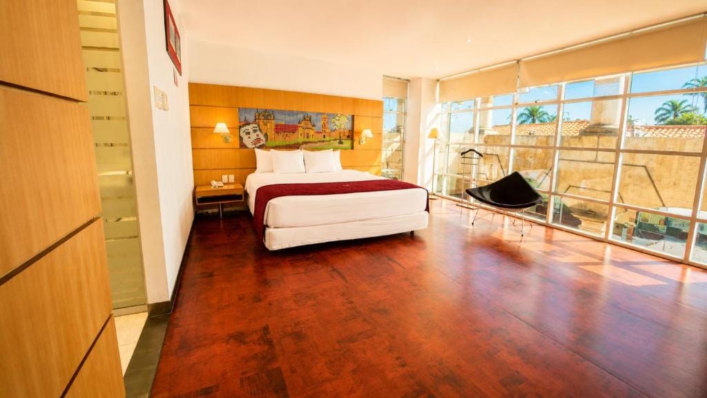 Hotel Pascana Plaza - 5-star hotel in Santa Cruz de la Sierra, Santa Cruz de la Sierra - photo 1