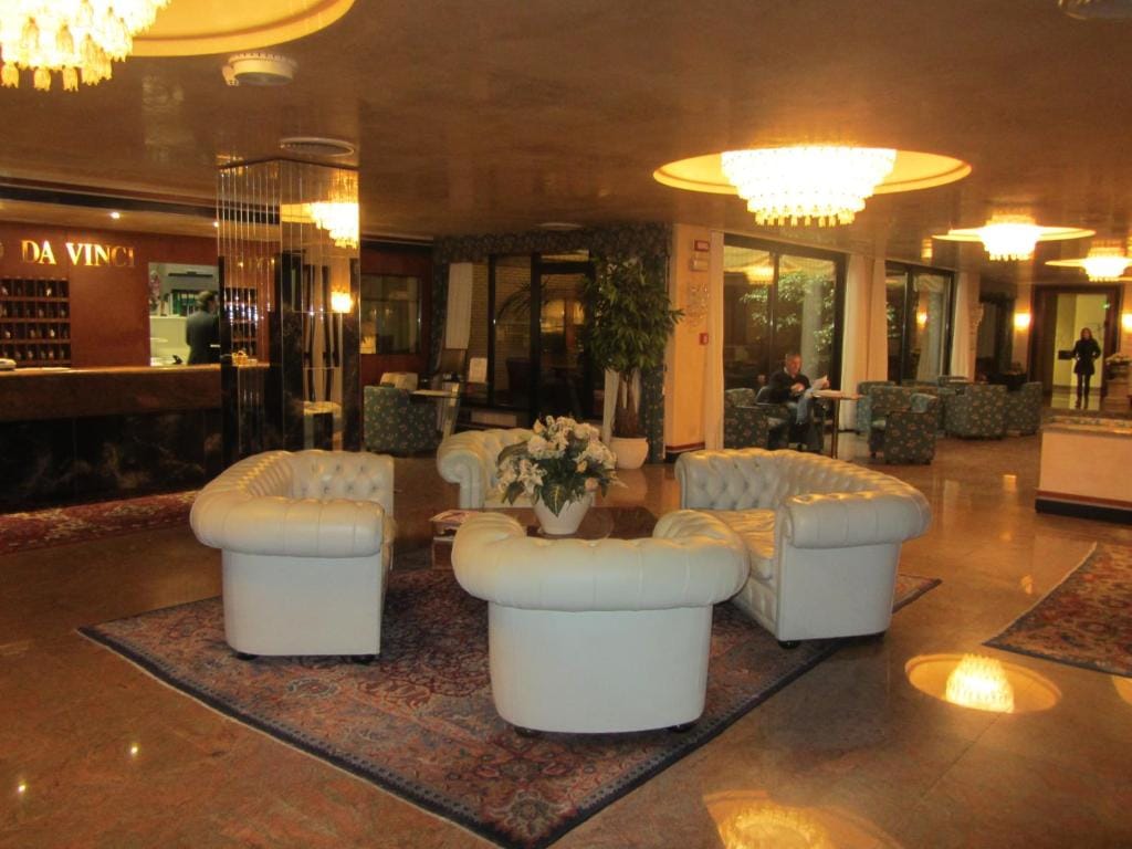 Hotel Leonardo Da Vinci - 3-star hotel in Sassari, Sassari - photo 1