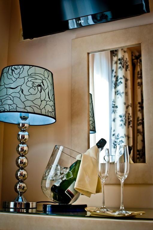 Hotel Condes de Castilla - Hotel de 3 estrellas en Segovia, Segovia - photo 1
