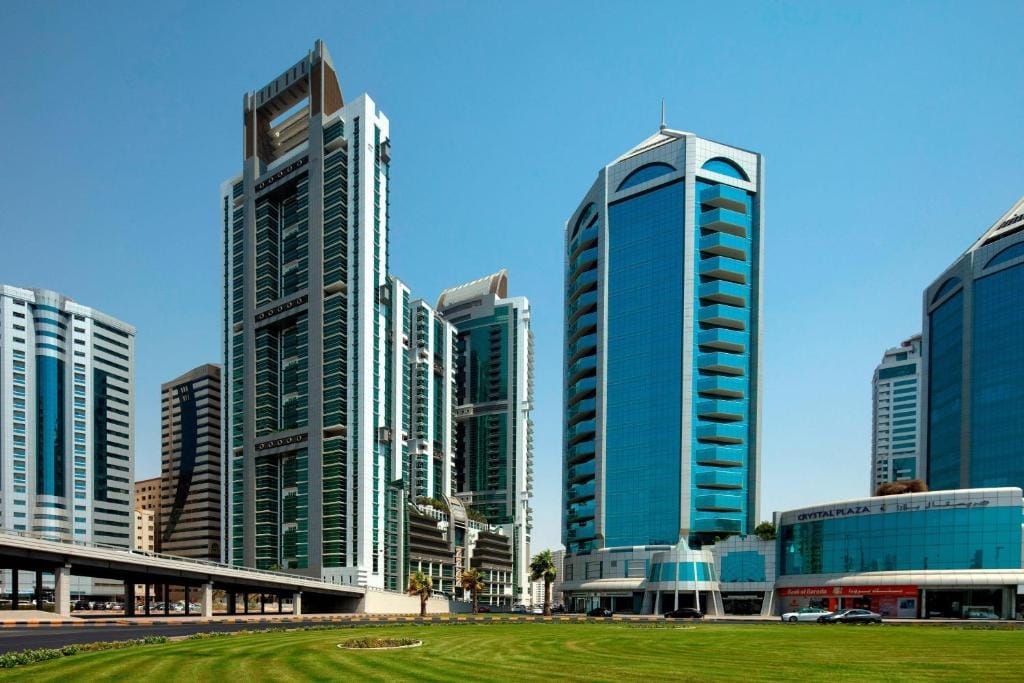 Four Points by Sheraton Sharjah - 5-star hotel in Sharjah, Sharjah - photo 1