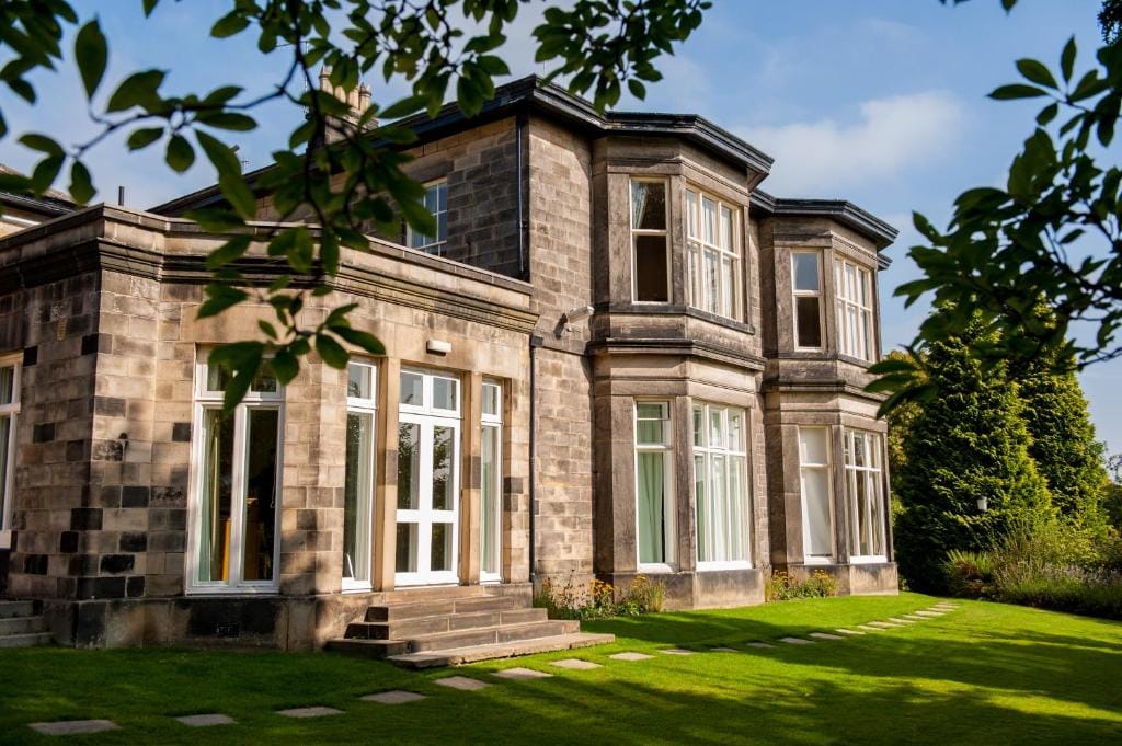 Halifax Hall - null-star hotel in Sheffield, Sheffield - photo 1
