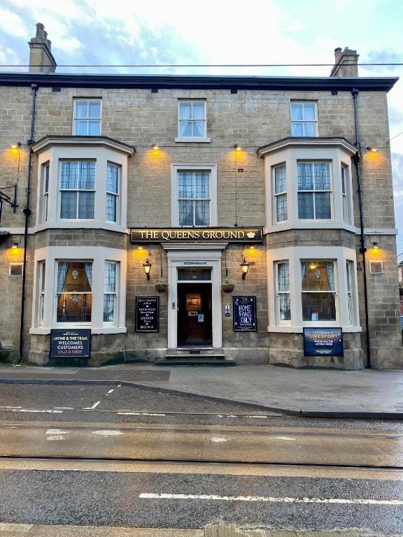 Queens Ground - Hotel de null estrelas em Sheffield, Sheffield - photo 1