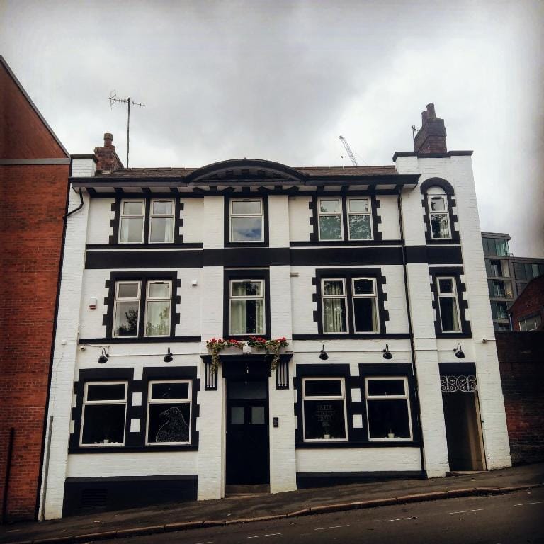 The Crow Inn - null-star hotel in Sheffield, Sheffield - photo 1