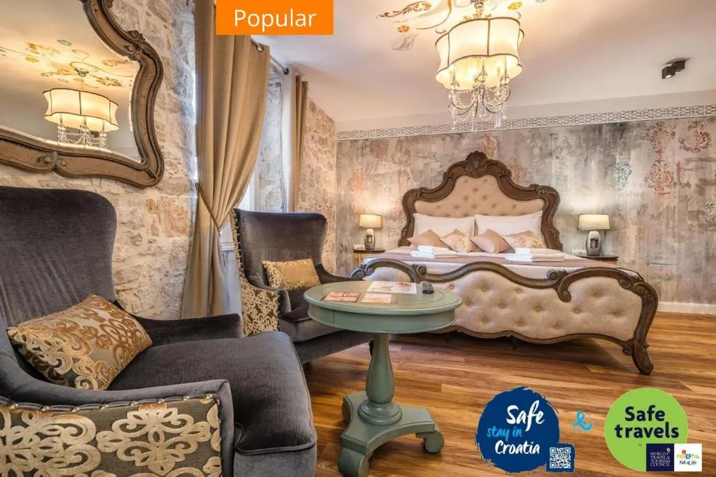 Plaza Marchi Old Town - MAG Quaint & Elegant Boutique Hotels - Hotel de 4 estrellas en Split, Split - photo 1