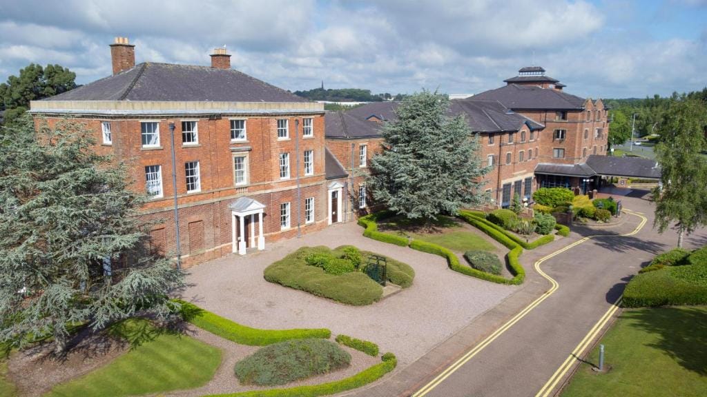 DoubleTree by Hilton Stoke-on-Trent, United Kingdom - 4-star hotel in Stoke on Trent, Stoke on Trent - photo 1