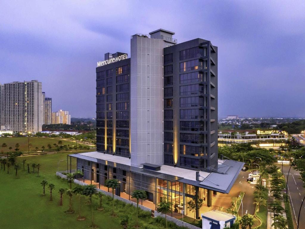 Mercure Tangerang BSD City - 4-star hotel in Tangerang, Tangerang - photo 1
