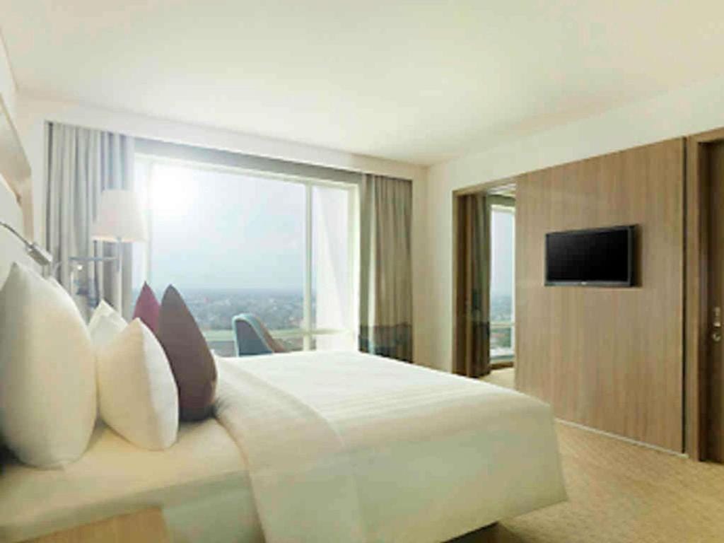Novotel Tangerang - 4-star hotel in Tangerang, Tangerang - photo 1