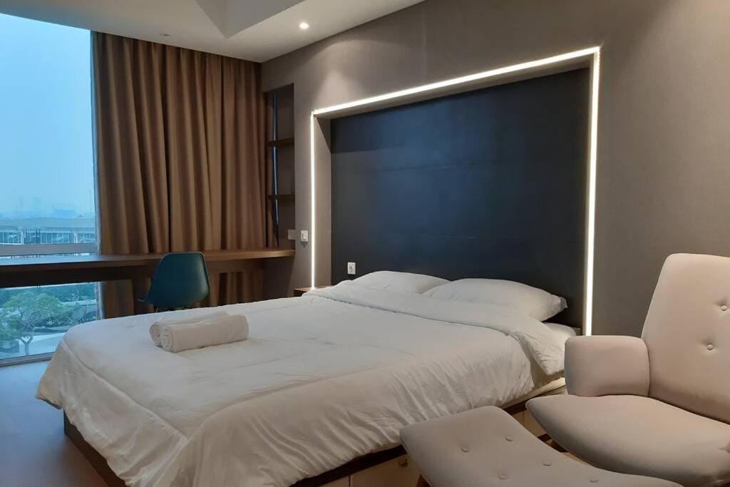 U Residence 2 Studio Apartment POOL VIEW - null-star hotel in Tangerang, Tangerang - photo 1