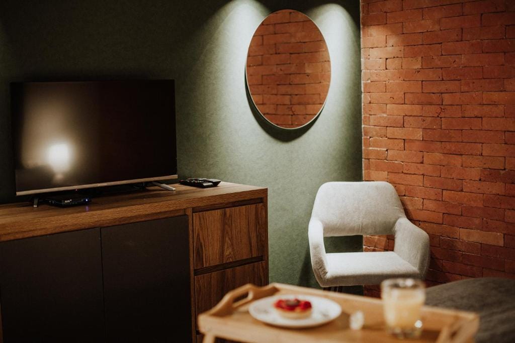 Luxury inn - 5-star hotel in Tbilisi City, Tbilisi - photo 1