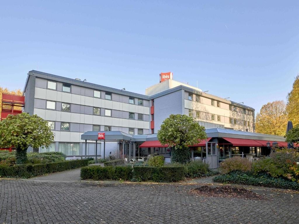 ibis Tilburg - 3-star hotel in Tilburg, Tilburg - photo 1