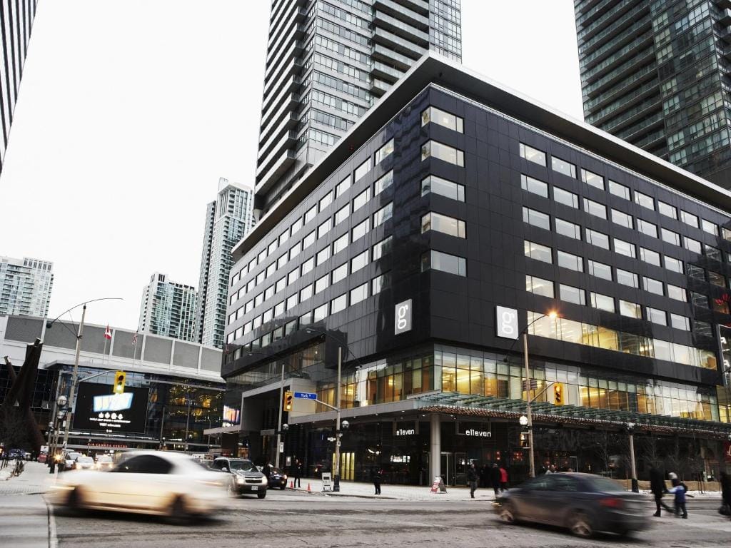 Le Germain Hotel Maple Leaf Square - 4-star hotel in Toronto, Toronto - photo 1