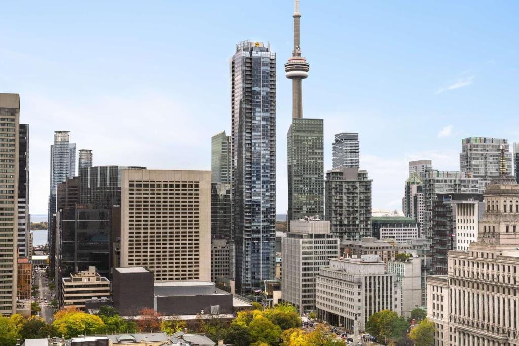 Shangri-La Toronto - 5-star hotel in Toronto, Toronto - photo 1