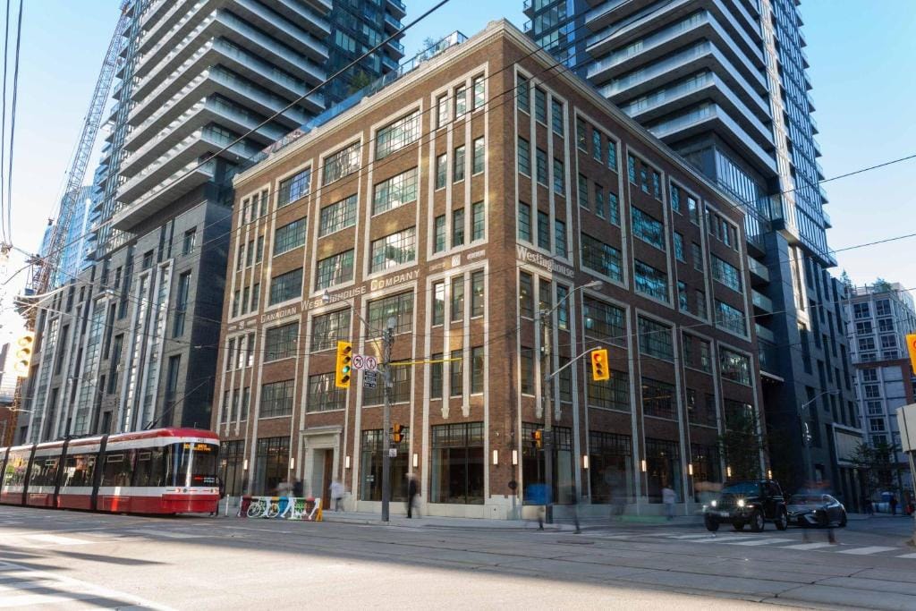 Sutton Place Hotel Toronto - 4-star hotel in Toronto, Toronto - photo 1