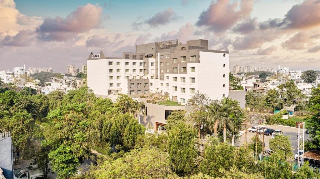 Vivanta Vadodara - 5-star hotel in Vadodara, Vadodara - photo 1