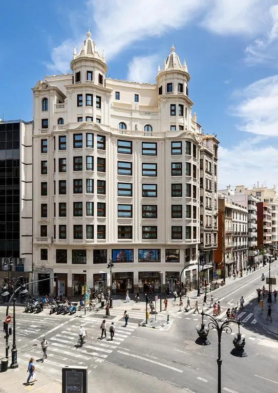 One Shot Puerta Ruzafa - 4-star hotel in Eixample / Ruzafa border, Valencia - photo 1