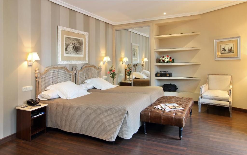 Hotel Imperial - 4-star hotel in Valladolid, Valladolid - photo 1