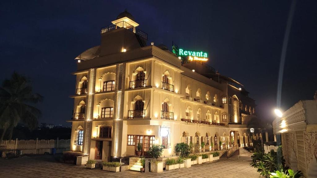 Revanta Suites - 3-star hotel in Vasai, Vasai - photo 1