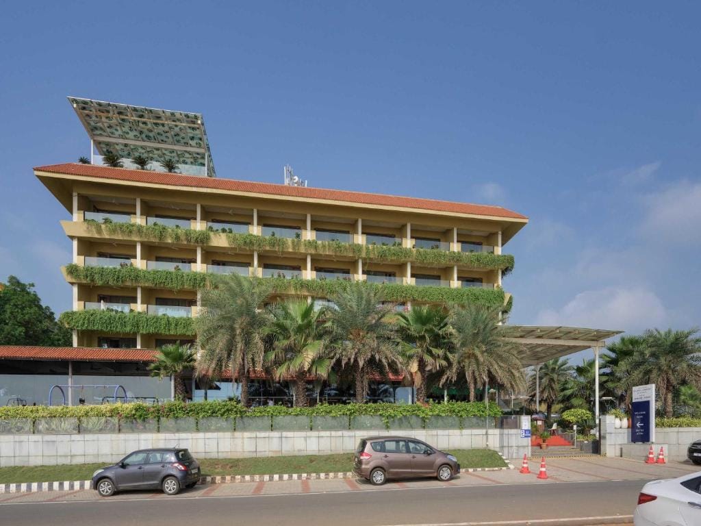 The Bheemli Resort Managed by AccorHotels - 5-star hotel in Visakhapatnam, Visakhapatnam - photo 1