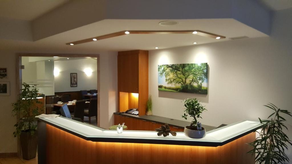 Hotel Neue Stuben - Hotel de 3 estrelas em Wolfsburg, Wolfsburg - photo 1