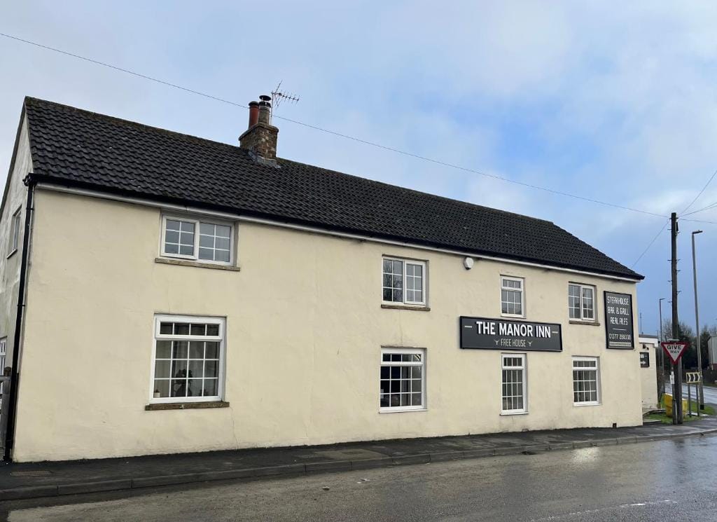 The Manor Inn Pub and Steakhouse, Fridaythorpe, Driffield - Hotel de null estrellas en York, York - photo 1