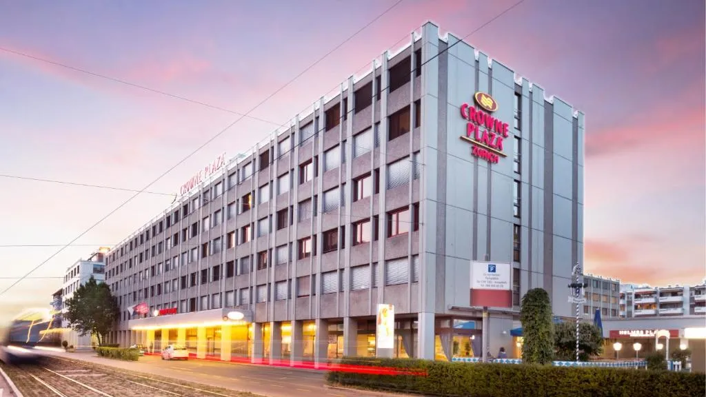 Crowne Plaza Zürich by IHG - 4-star hotel in Aussersihl, Zurich - photo 1